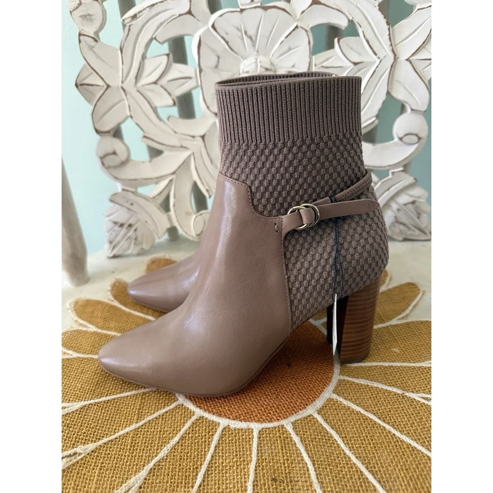 Cole Haan Camille Water Resistant Tan Booties Boots Size 6 Leather /‎ Fabric